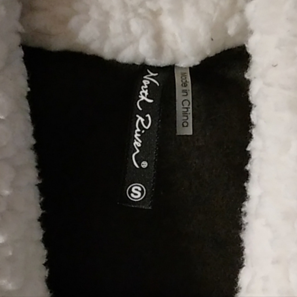 NORTH RIVER COZY CARDIGAN - Picture 2 of 3